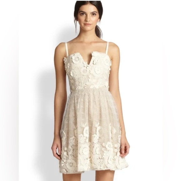Alice+Olivia Deborah Bustier Floral Applique Mini Dress Size 0 - Picture 1 of 6